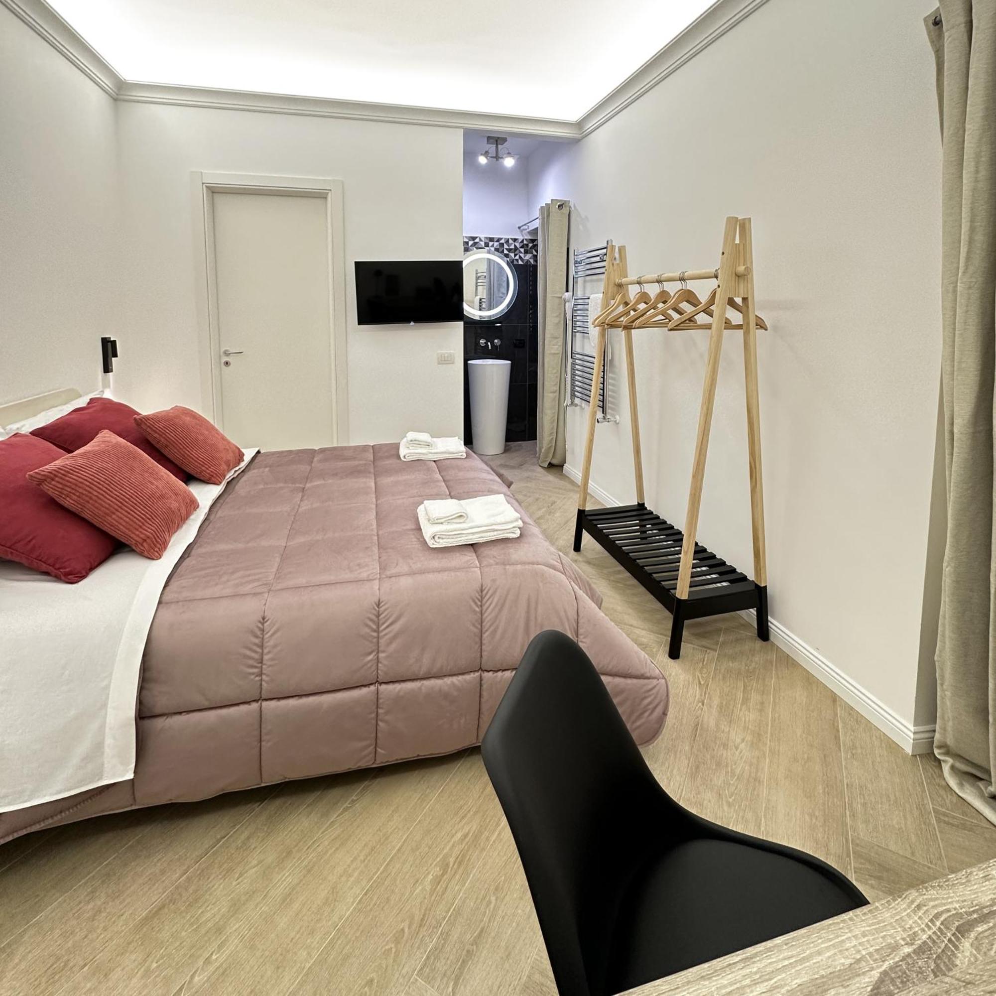 Vicki Vomero Rooms - Napoli Dış mekan fotoğraf